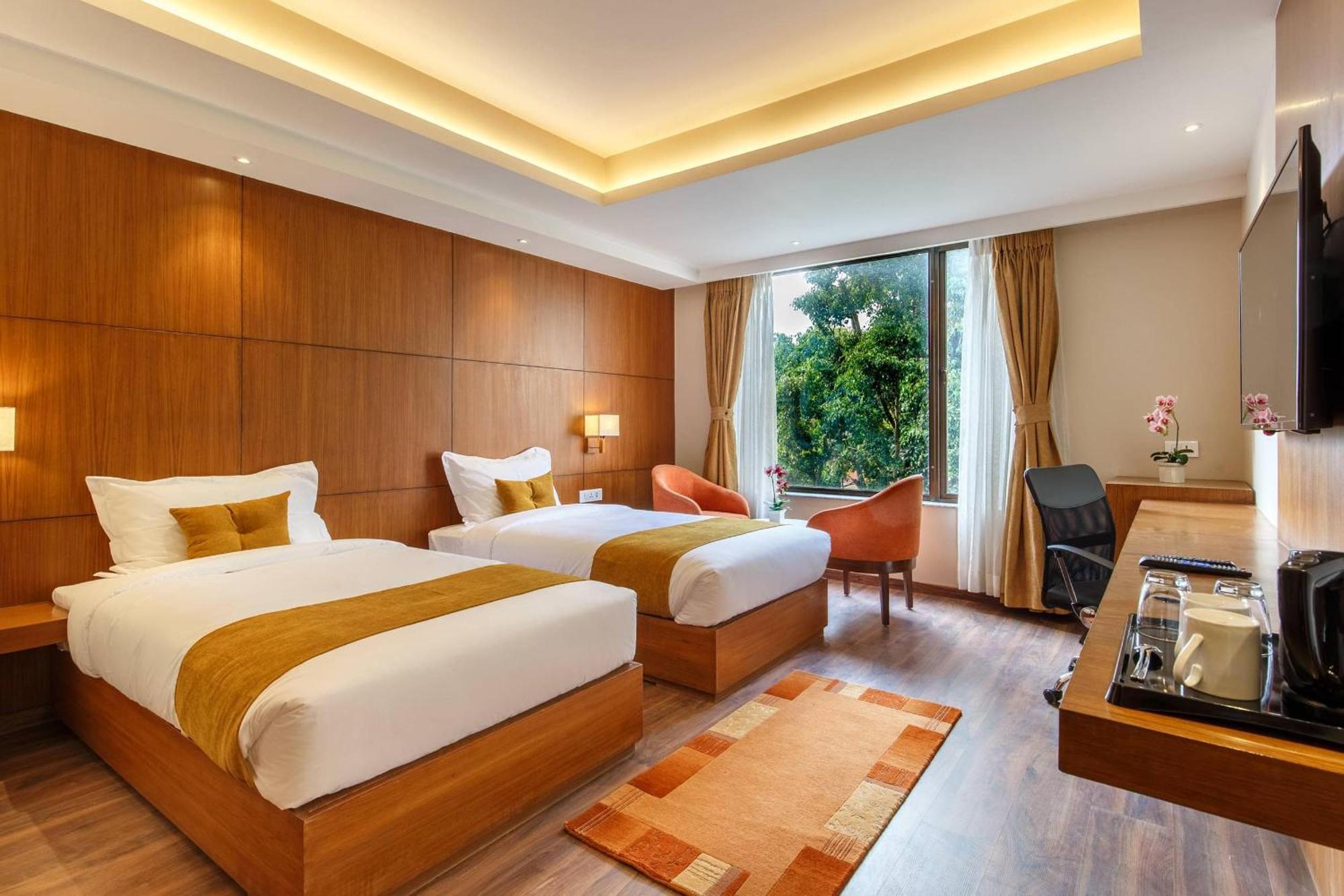 Hotel Aela Grand Near Delhi Airport By La Casa นิวเดลี ภายนอก รูปภาพ